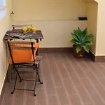 Aurora Apartament *